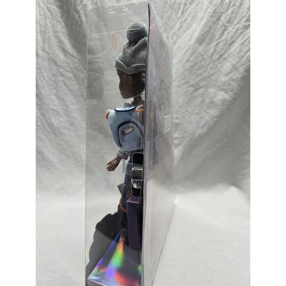 Bratz 20th Anniversary Sasha- New- Packaging Has Wear - Picture 6 of 7
